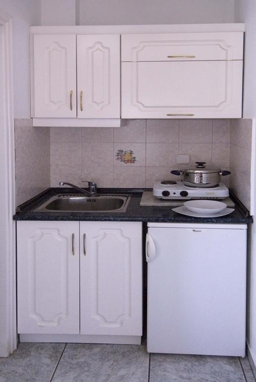 Harisis Apartments Olympiakí Aktí الغرفة الصورة